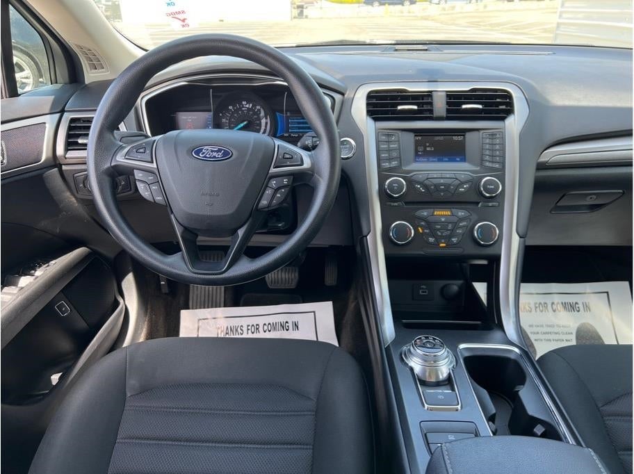 2018 Ford Fusion SE Hybrid Sedan 4D